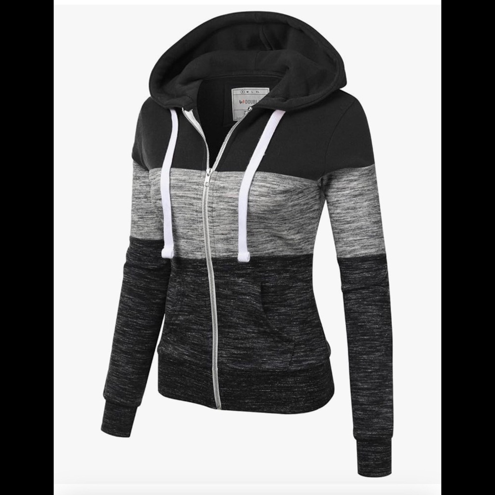 Women’s black and grey colorblock zip up hoodie! Fleece Lined, size small